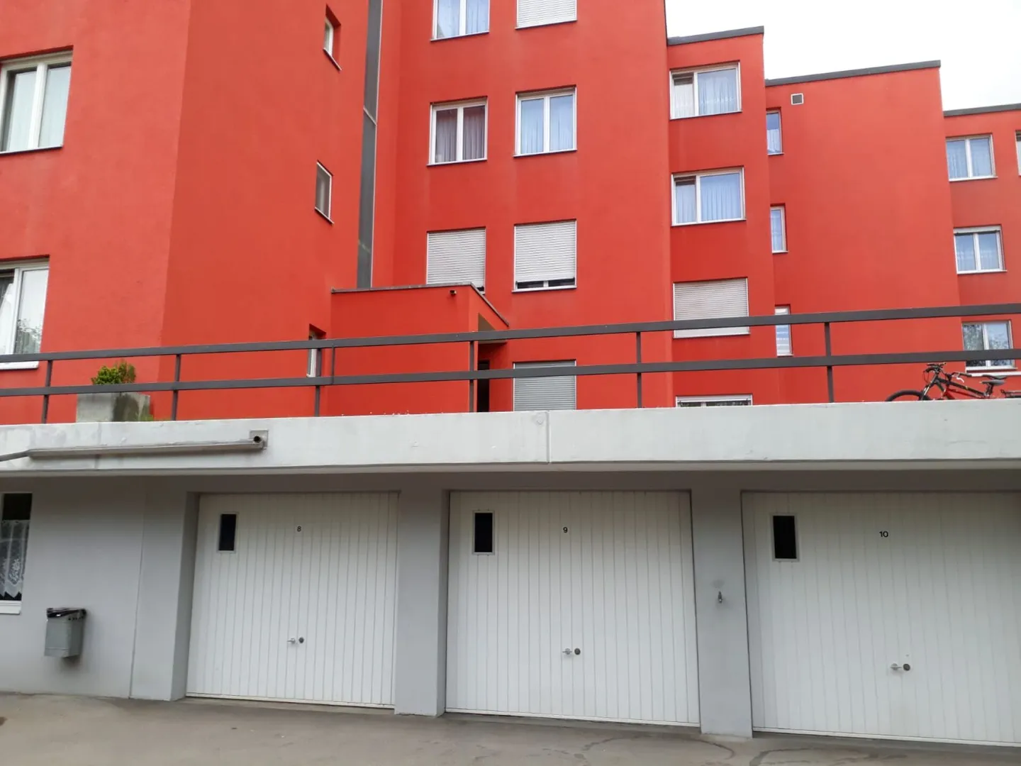 Appartement spacieux de 4,5 pièces dans le quartier 'Flurhof' - Photo 1 sur 4