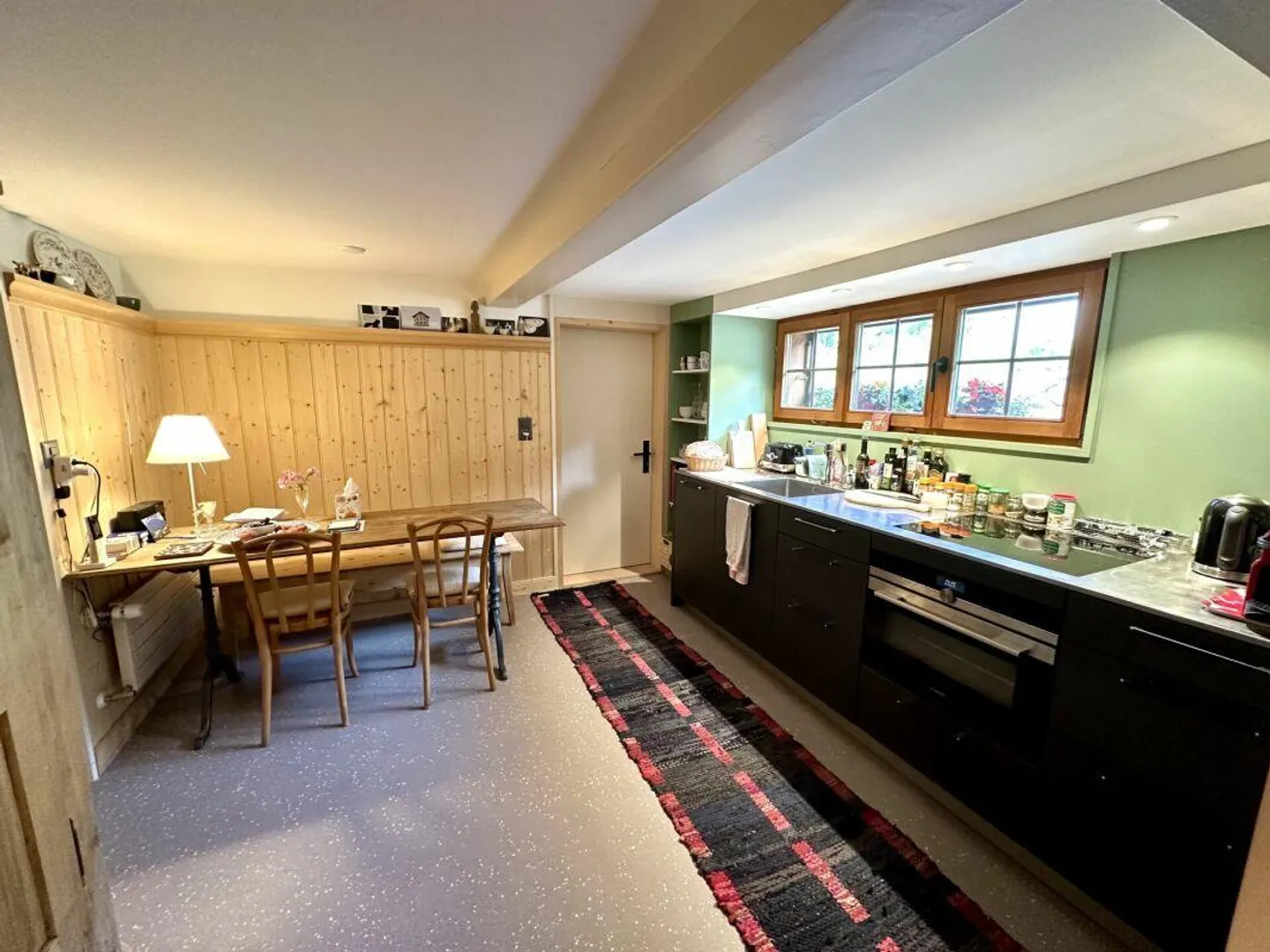 Unique 6 1/2-Room Single-Family House with 3-Room Apartment in... - Photo 13 of 23