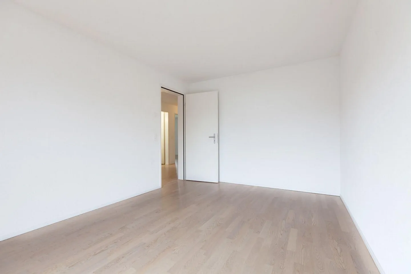 Bellissimo e luminoso appartamento di 4.5 stanze - Foto 17 di 24