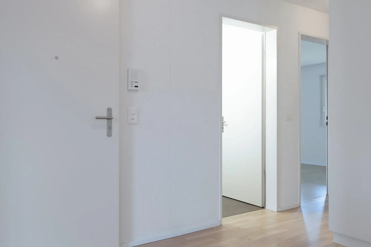 Bellissimo e luminoso appartamento di 4.5 stanze - Foto 18 di 24
