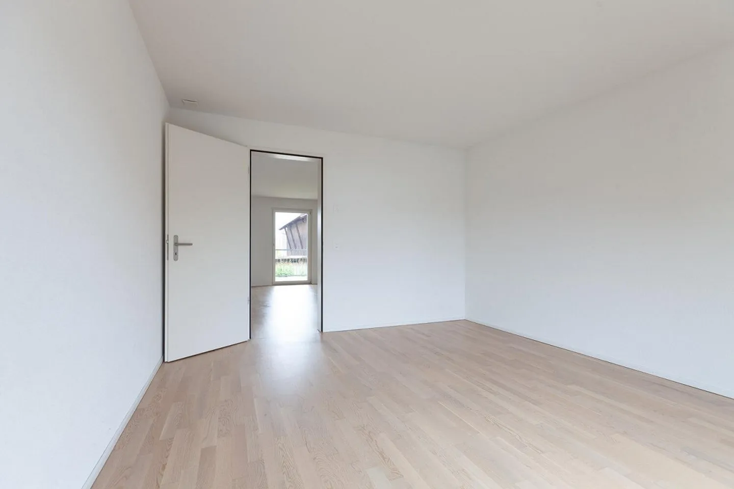 Bellissimo e luminoso appartamento di 4.5 stanze - Foto 22 di 24