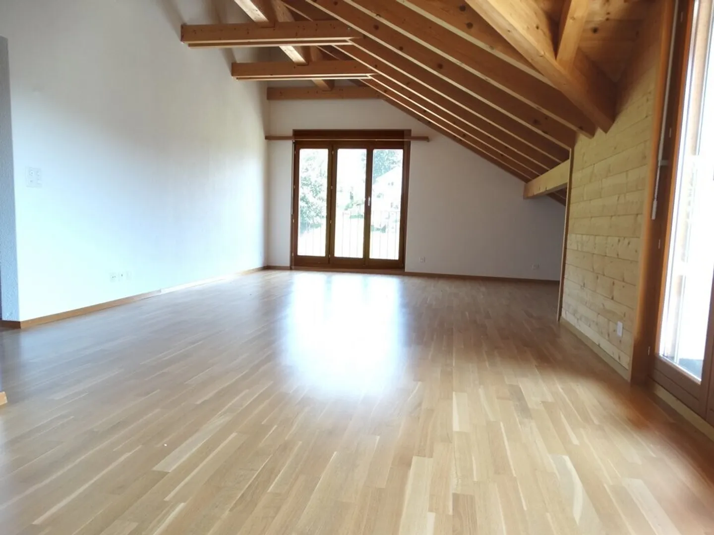 Charmante 4.5-Zimmer-Wohnung - Foto 2 von 7