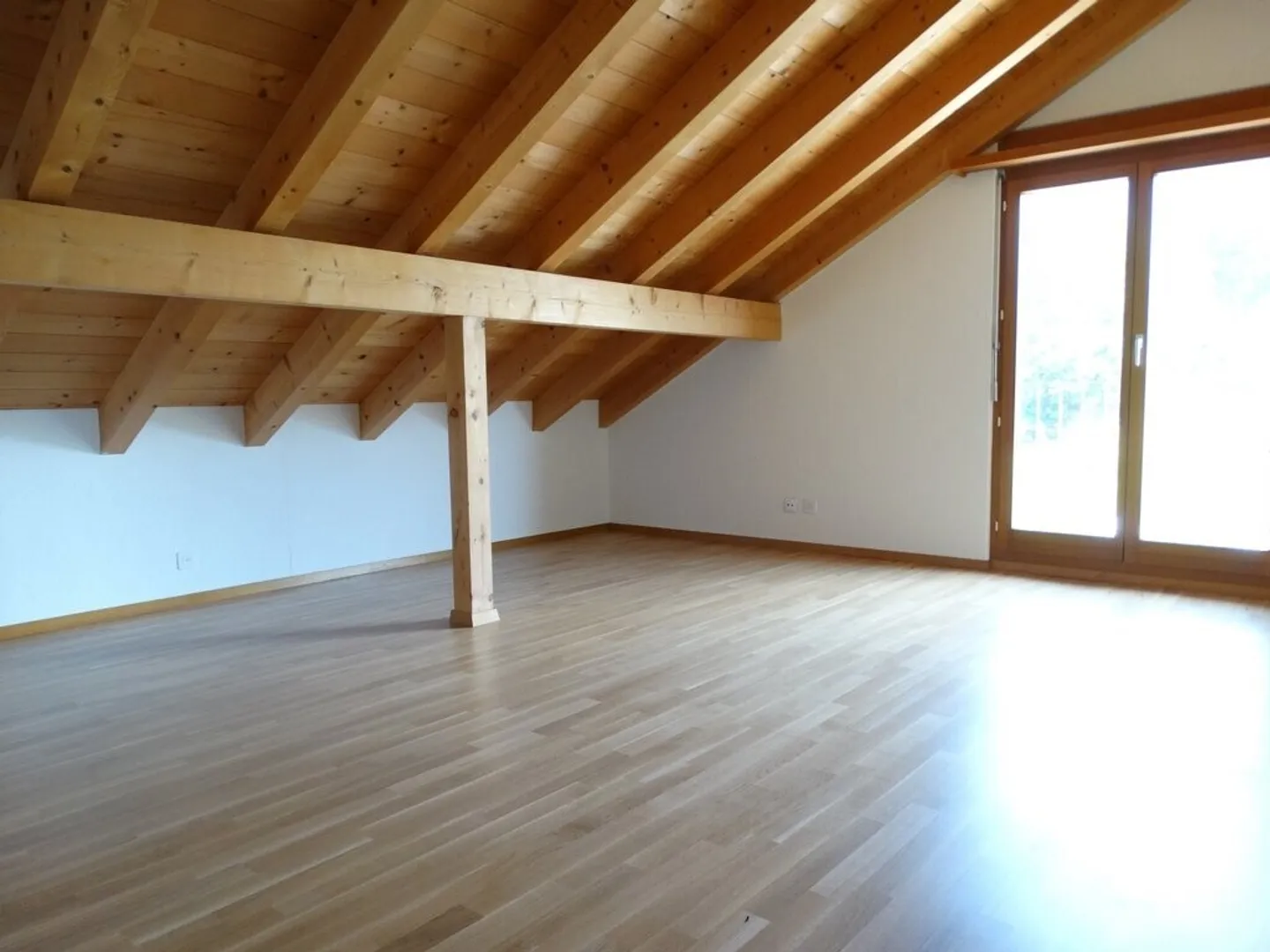 Charmante 4.5-Zimmer-Wohnung - Foto 3 von 7