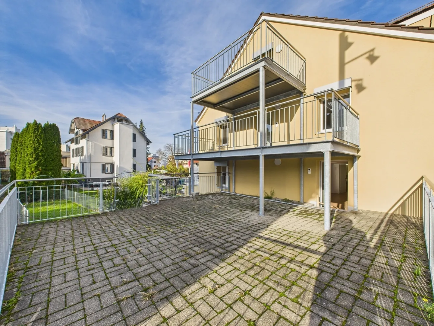 Modernes Mehrgenerationenhaus - Foto 4 von 13