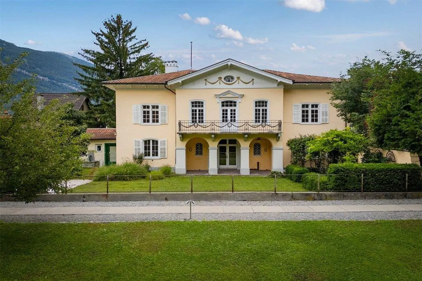 Villetta Coaz Villa storica in buona posizione a Chur - Foto 1 di 13
