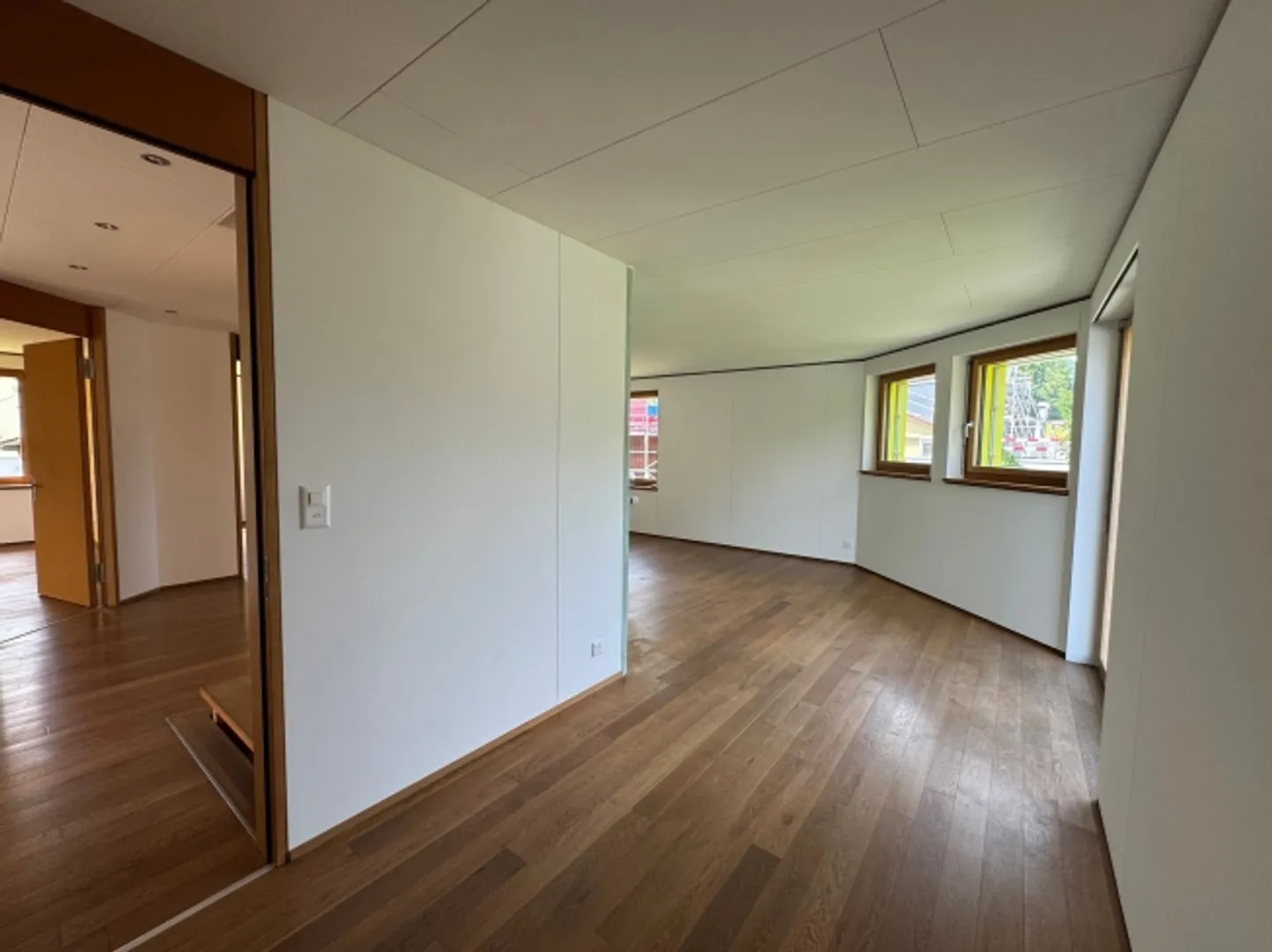 Appartamento duplex di 5,5 stanze con terrazza e vista a Mosnang - Foto 10 di 13