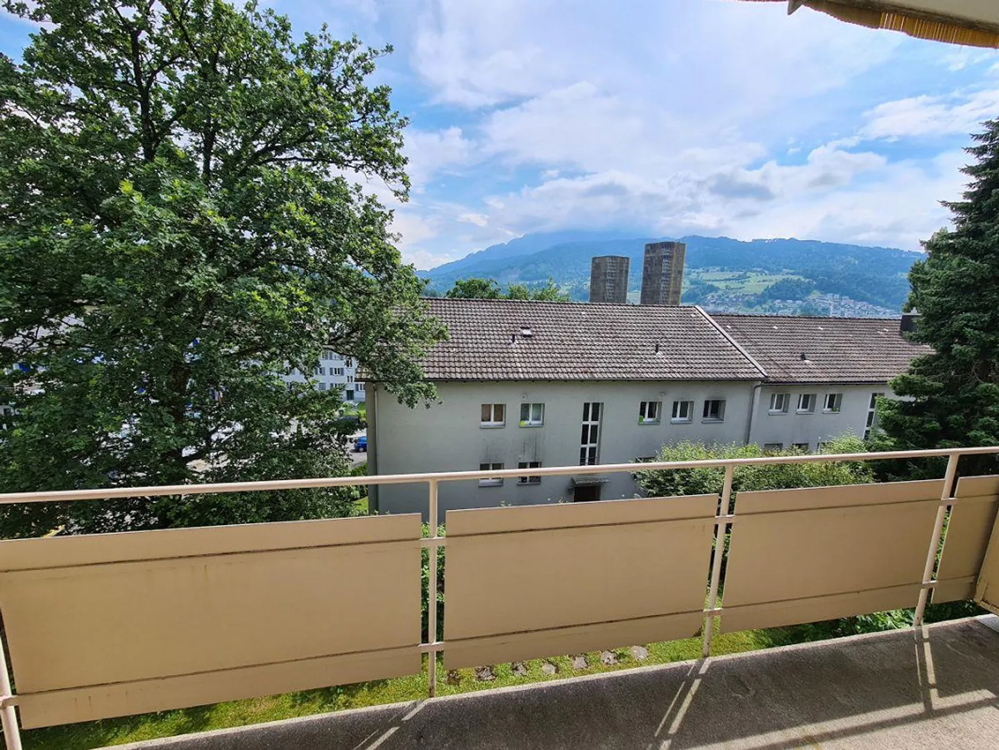 near the city with beautiful views - Photo 2 of 6