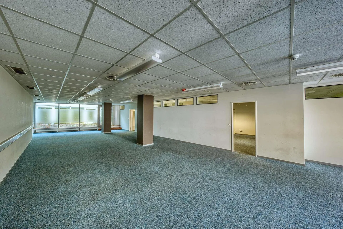 Grand espace de bureau au cœur de Bâle - 420 m² - Photo 4 sur 8