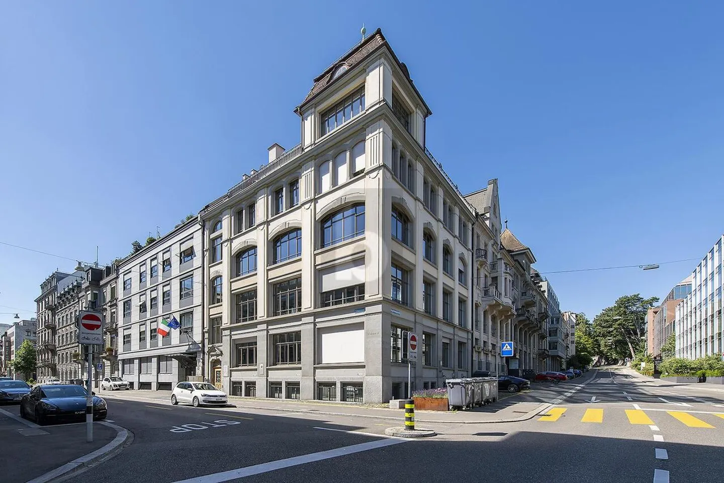 NEL CUORE DELLA CITTÀ, IDEALE PER START UP - Foto 1 di 6