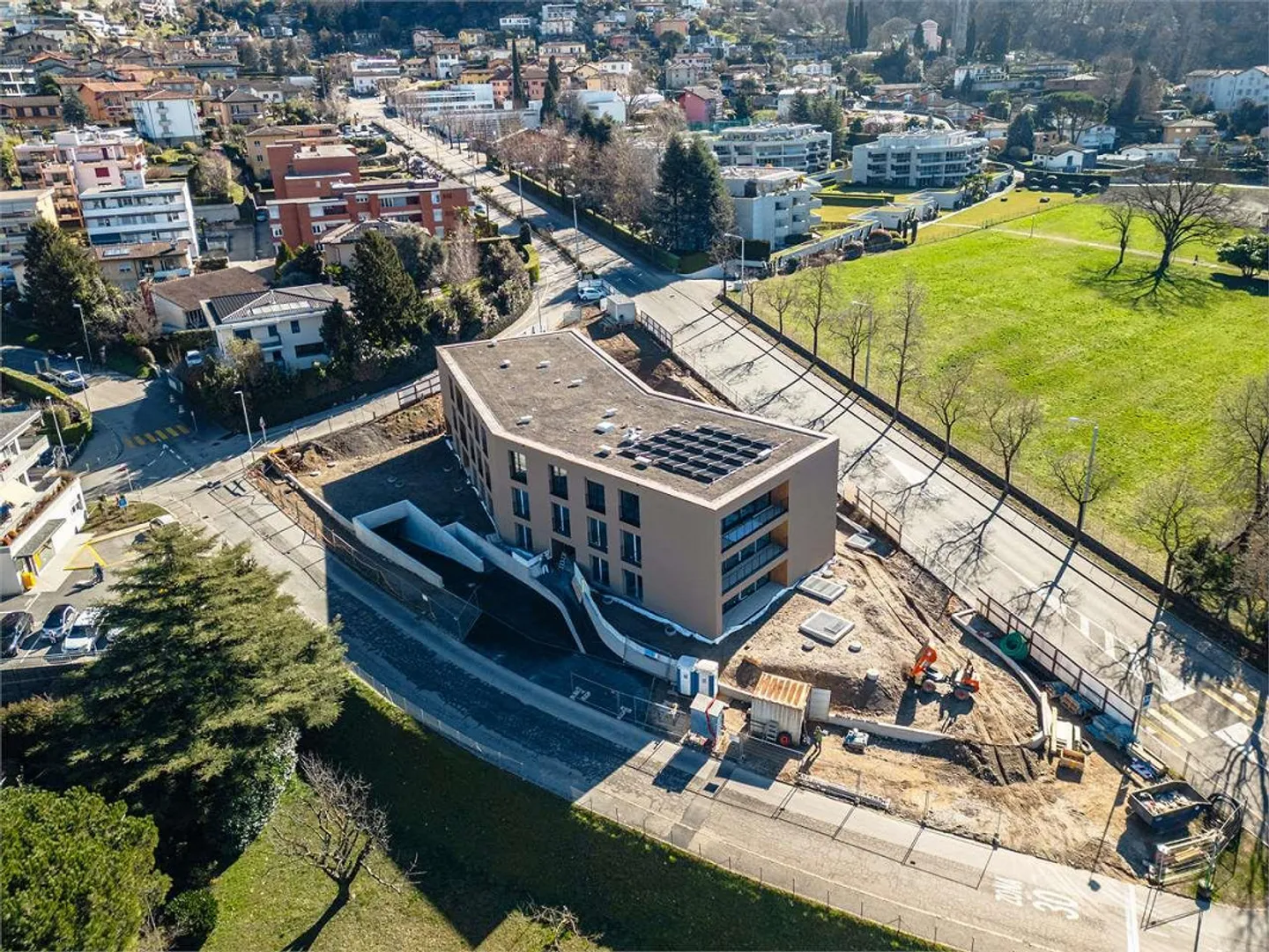 Nuovo appartamento 4.5 con giardino - Foto 1 di 13