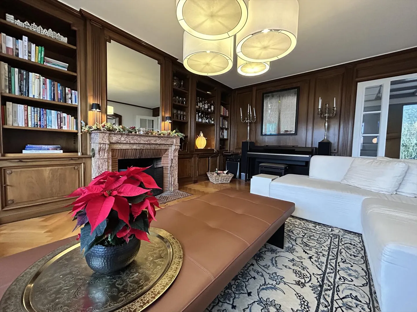 Belle villa face au lac - Photo 1 sur 9