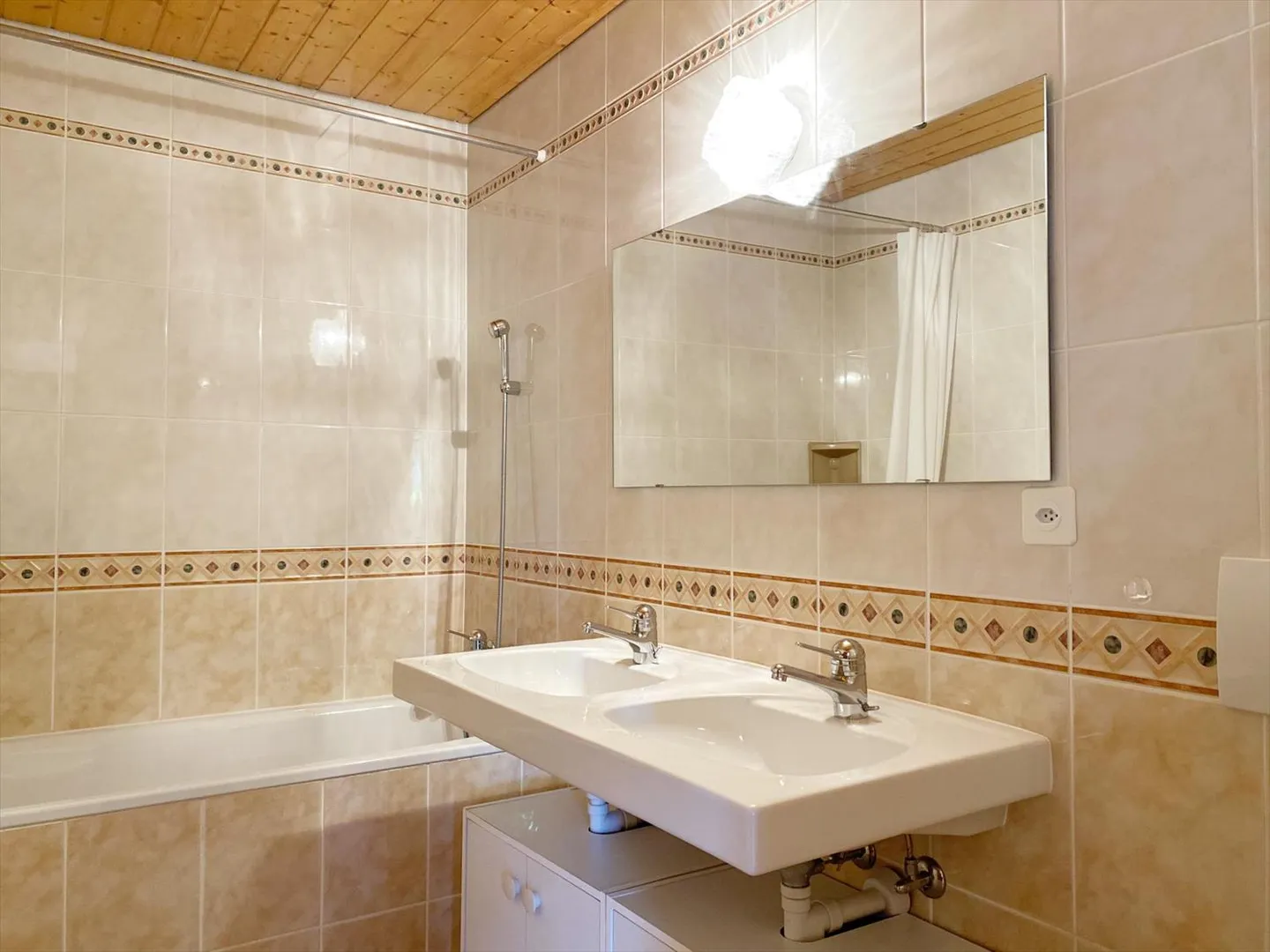 Casa a schiera 7 stanze - Foto 11 di 13