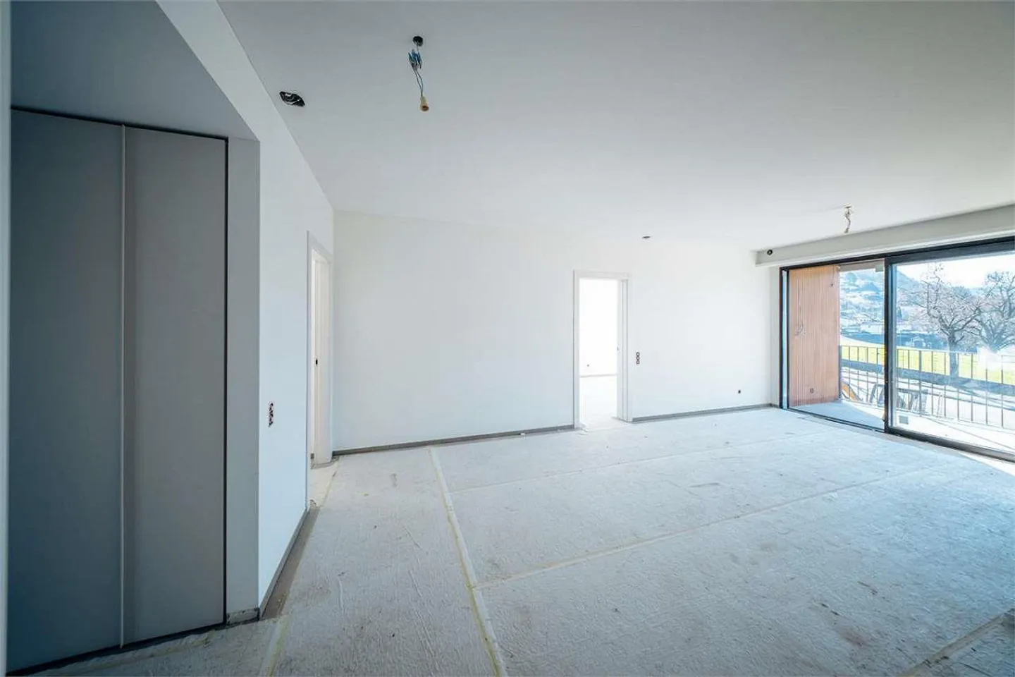 Nuovo appartamento 4.5 con giardino - Foto 12 di 13