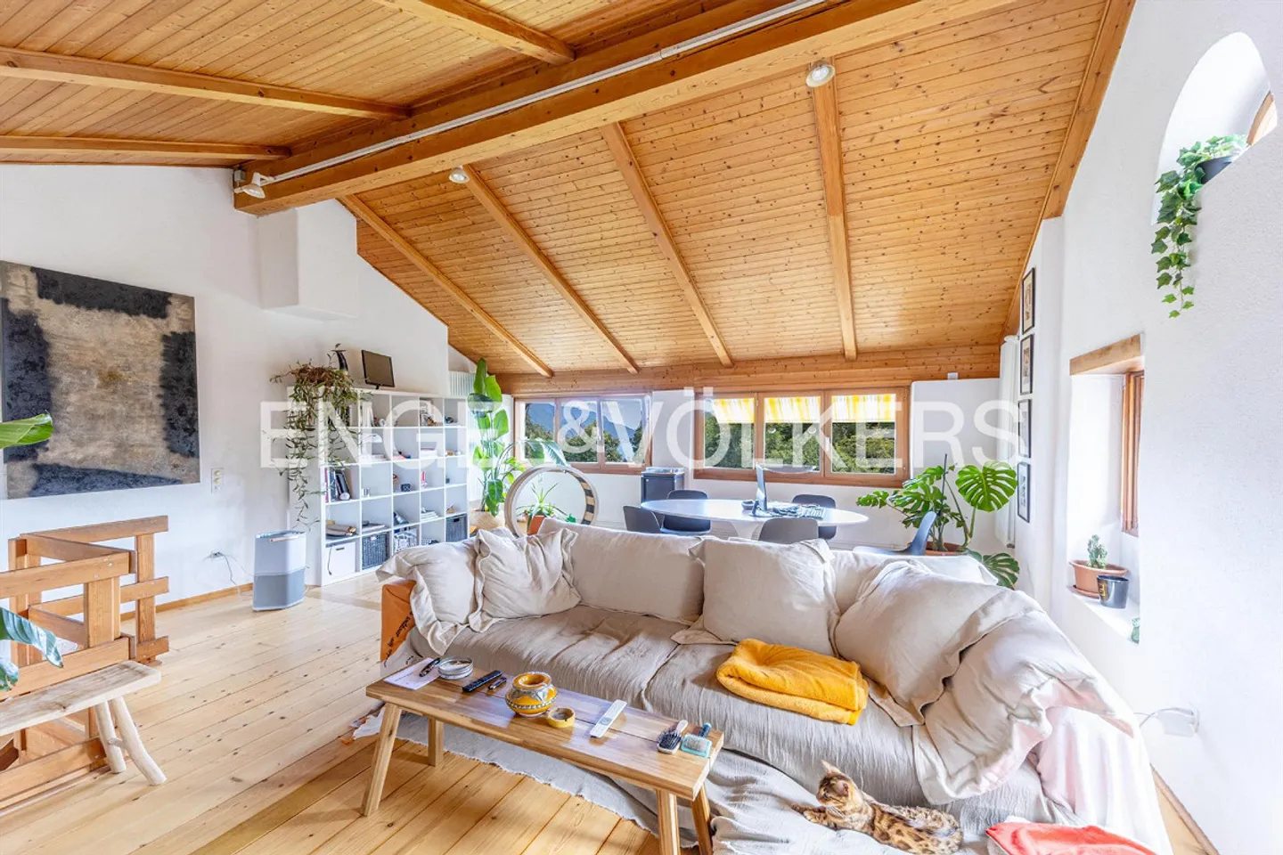 Idyllic Oasis of Tranquility Amidst Green Nature (150) - Photo 10 of 16