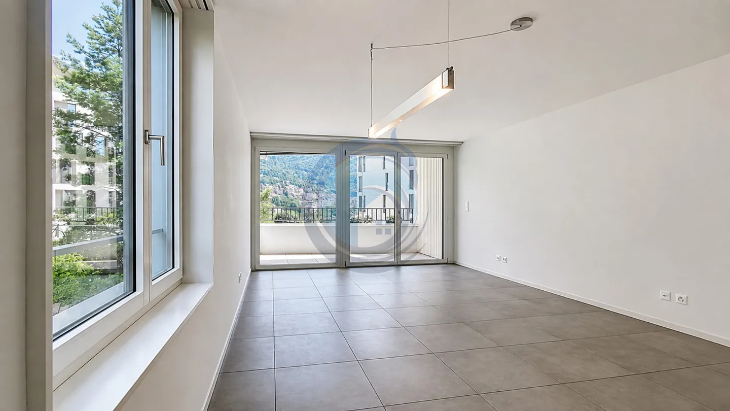 APPARTEMENT MODERNE DE 3,5 PIÈCES À MONTREUX - Photo 3 sur 12