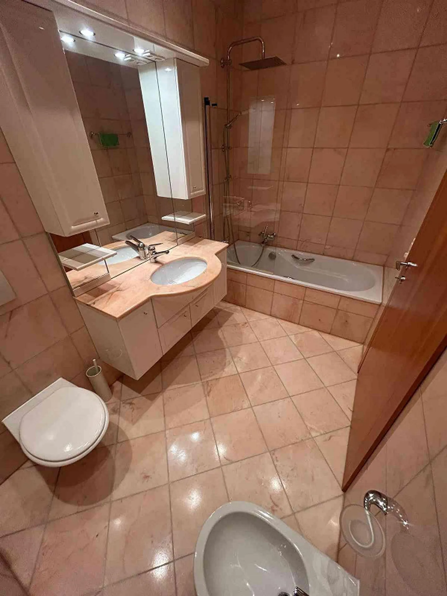 Sunny Villa lake view Whirlpool 5.5 Rooms, 190 m² - Photo 12 of 26