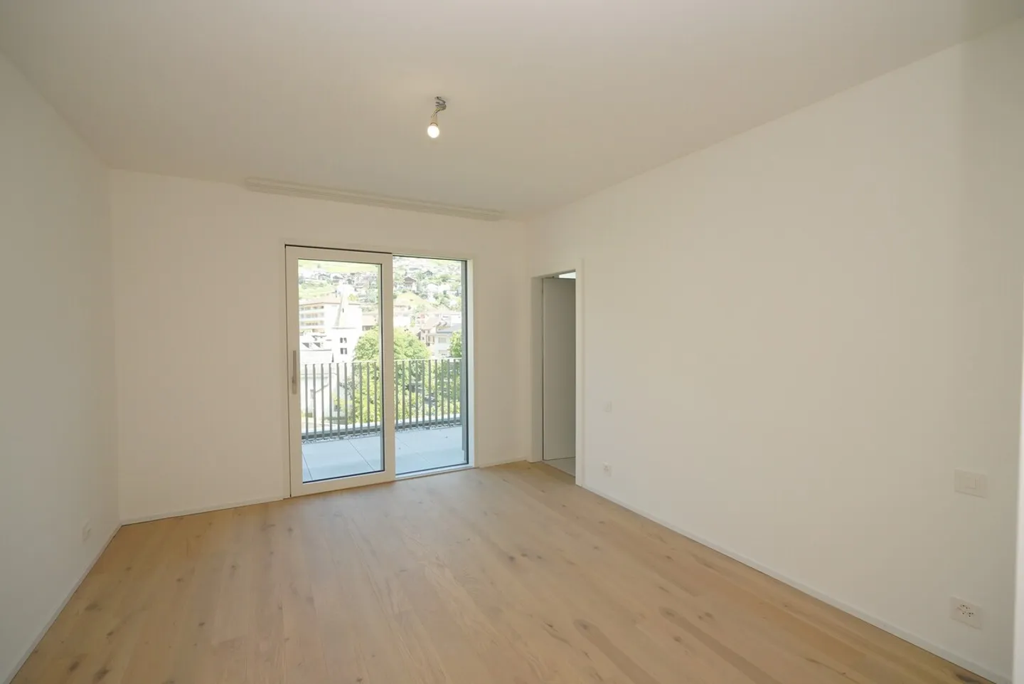 Exceptional Penthouse of 4.5 Rooms
City Center of Sierre - Photo 9 of 21