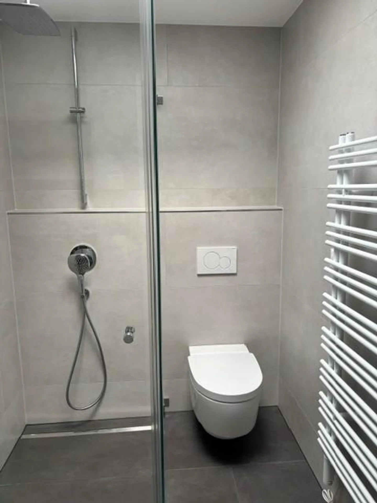Modern living for low taxes - Photo 14 of 24