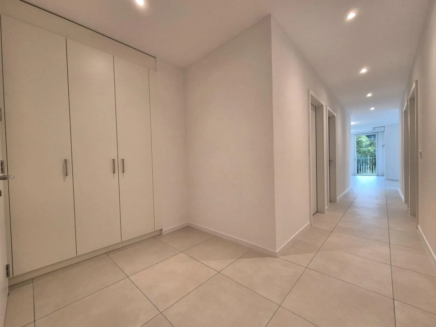 Appartement moderne 3.5 pièces - Photo 4 sur 11