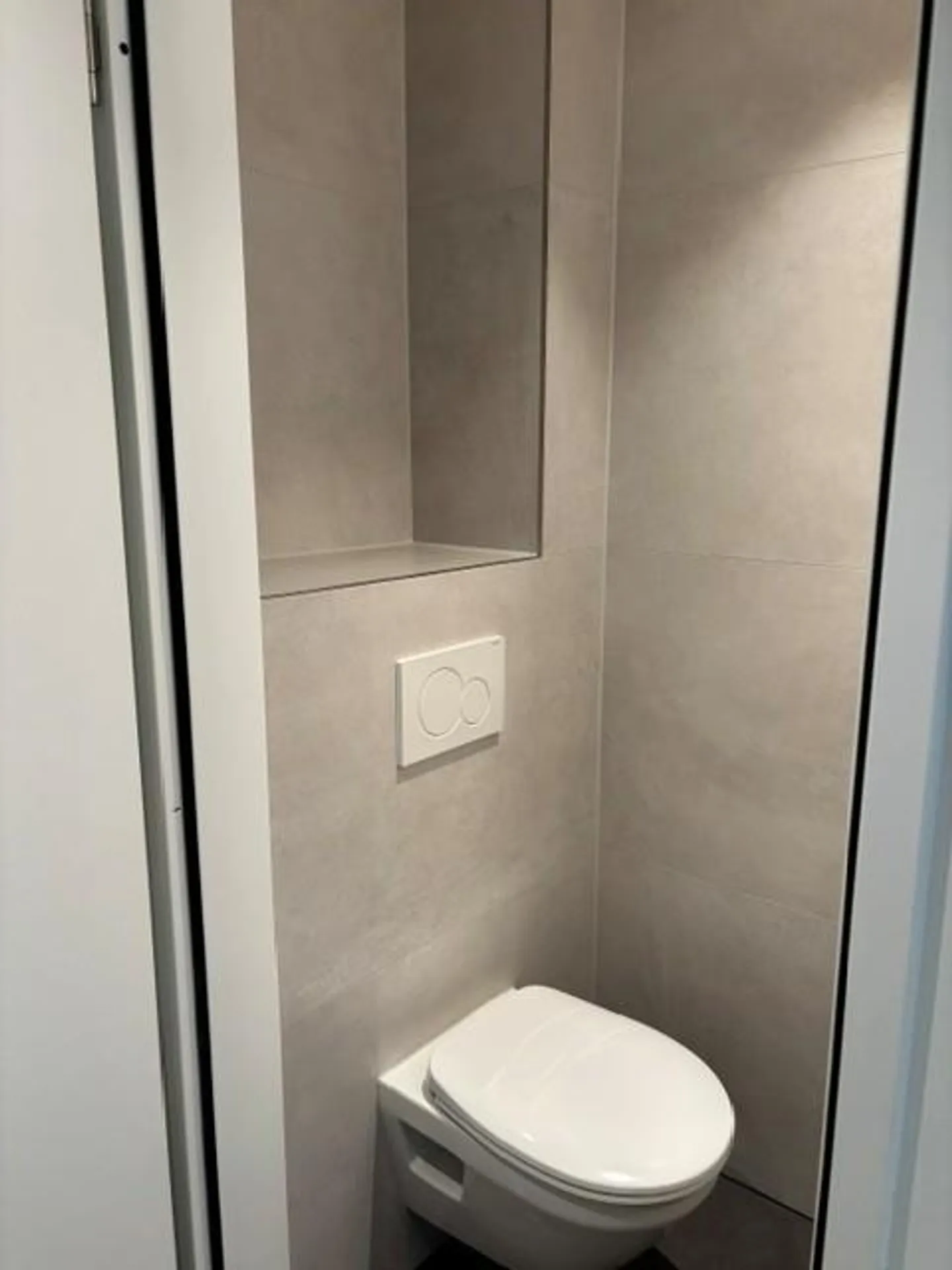 Modern living for low taxes - Photo 17 of 24