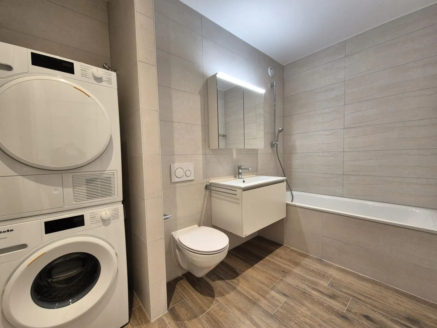 Appartement moderne 3.5 pièces - Photo 6 sur 11