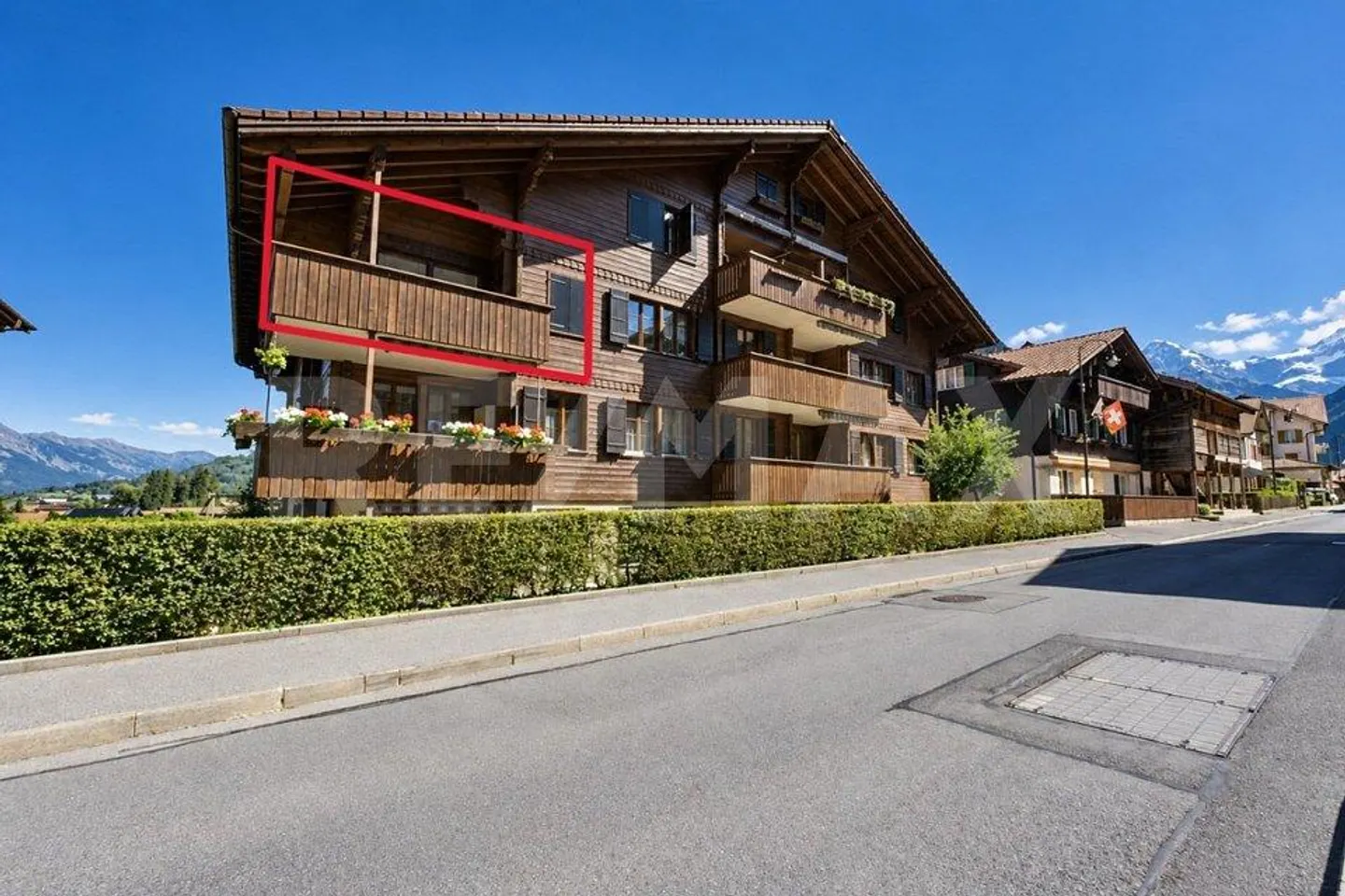 Appartement accueillant de 4,5 pièces avec beaucoup de confort de vie à Wilderswil - Photo 1 sur 12