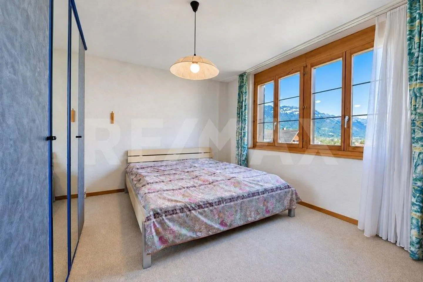 Appartement accueillant de 4,5 pièces avec beaucoup de confort de vie à Wilderswil - Photo 4 sur 12