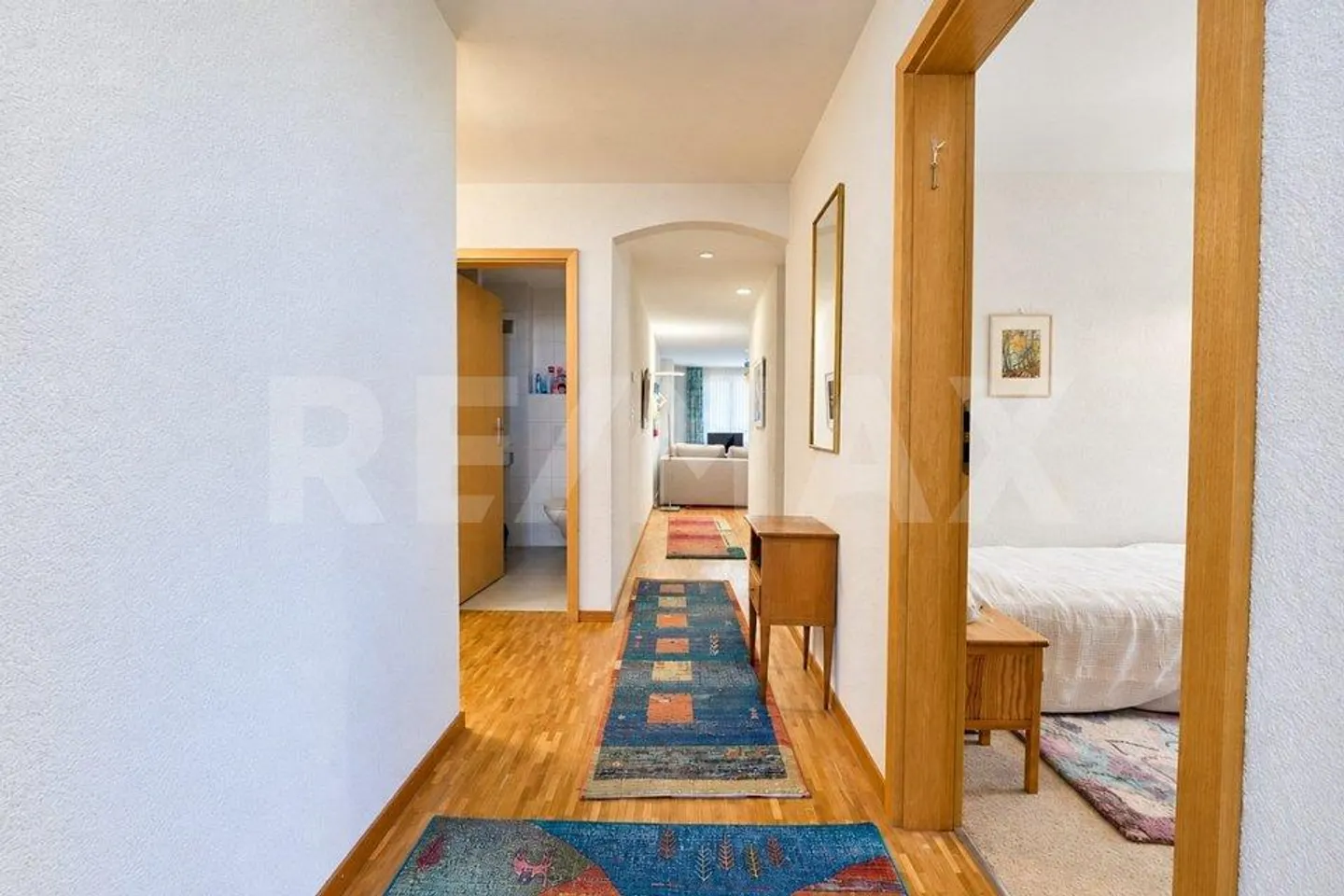 Appartement accueillant de 4,5 pièces avec beaucoup de confort de vie à Wilderswil - Photo 9 sur 12