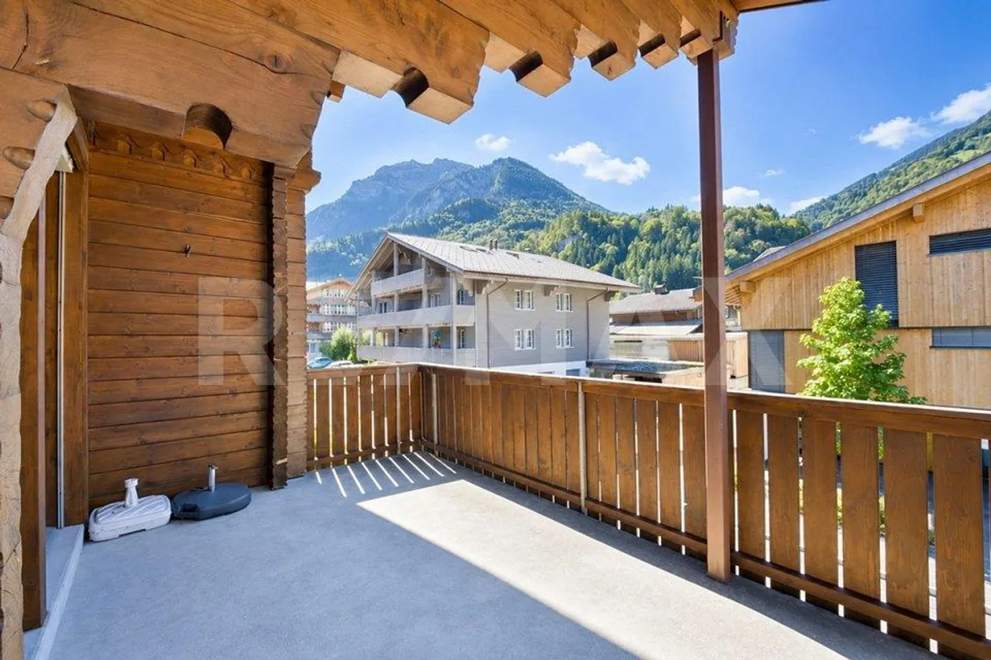 Appartement accueillant de 4,5 pièces avec beaucoup de confort de vie à Wilderswil - Photo 10 sur 12