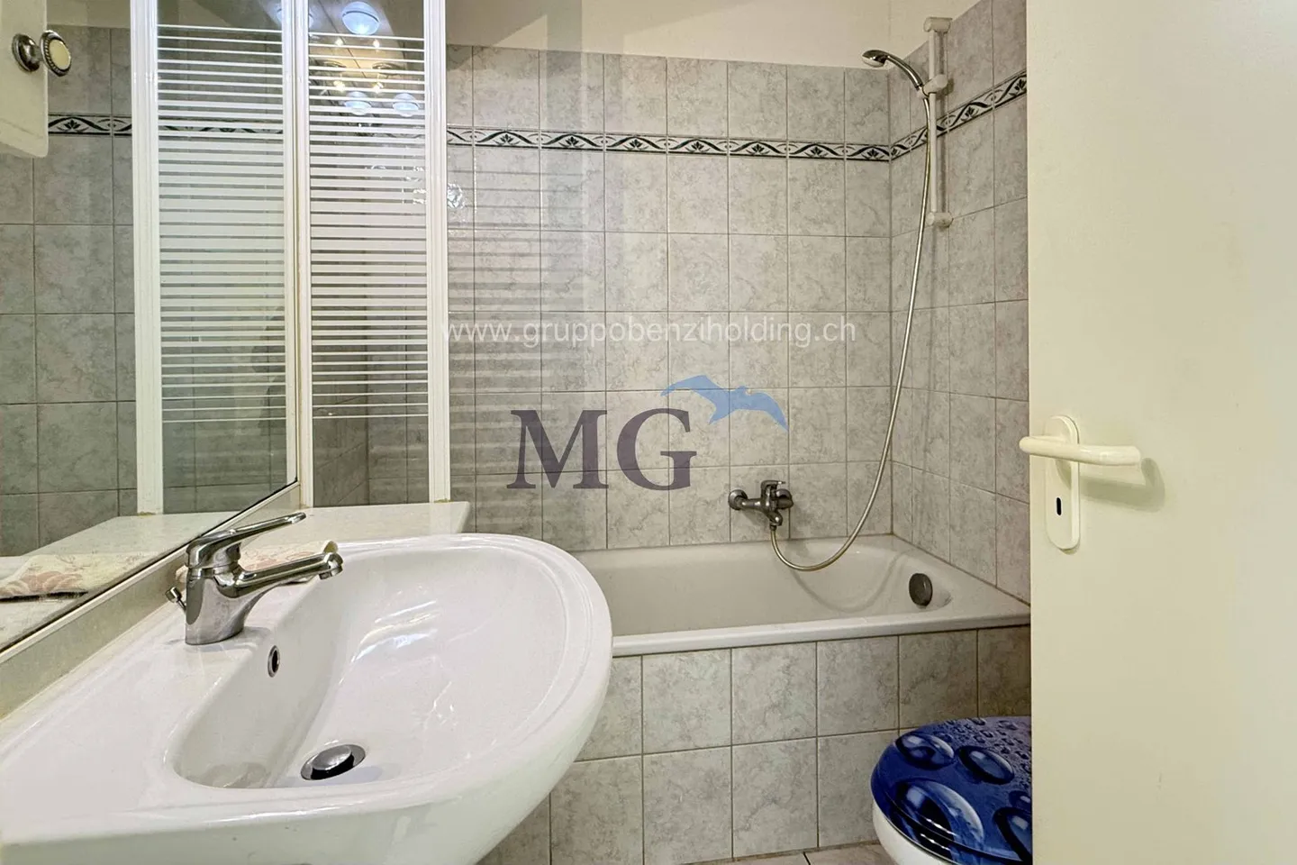 Wohnung in einer praktischen Gegend, zur Vermietung geeignet. - Photo 4 of 11