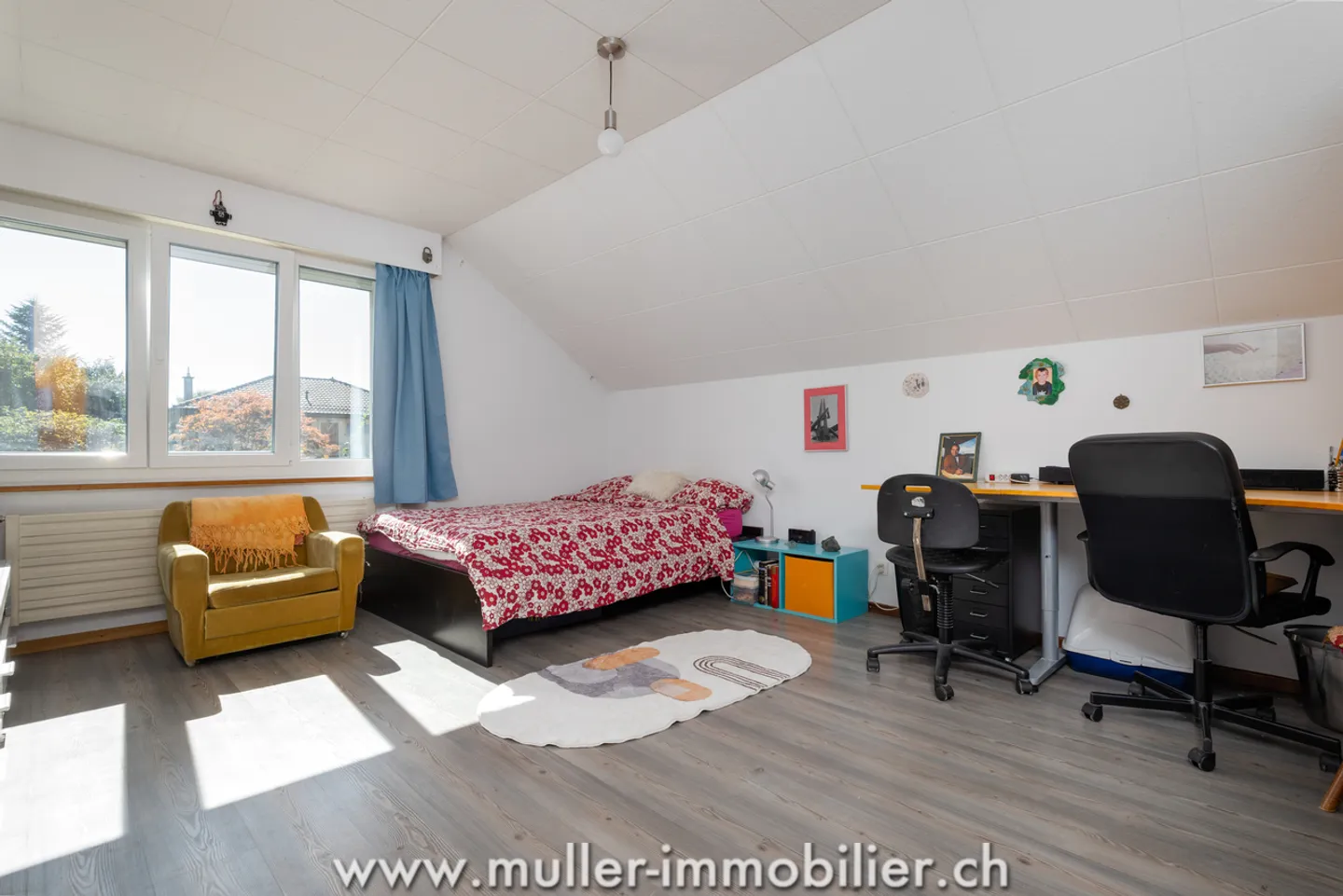 Maison spacieuse avec 7,5 pièces, piscine et jardin à Chavornay - Photo 10 sur 15