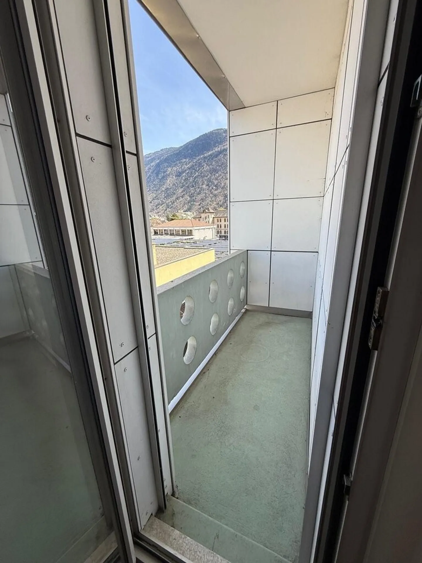 Martigny Apartment - 3 Rooms - Photo 8 of 8