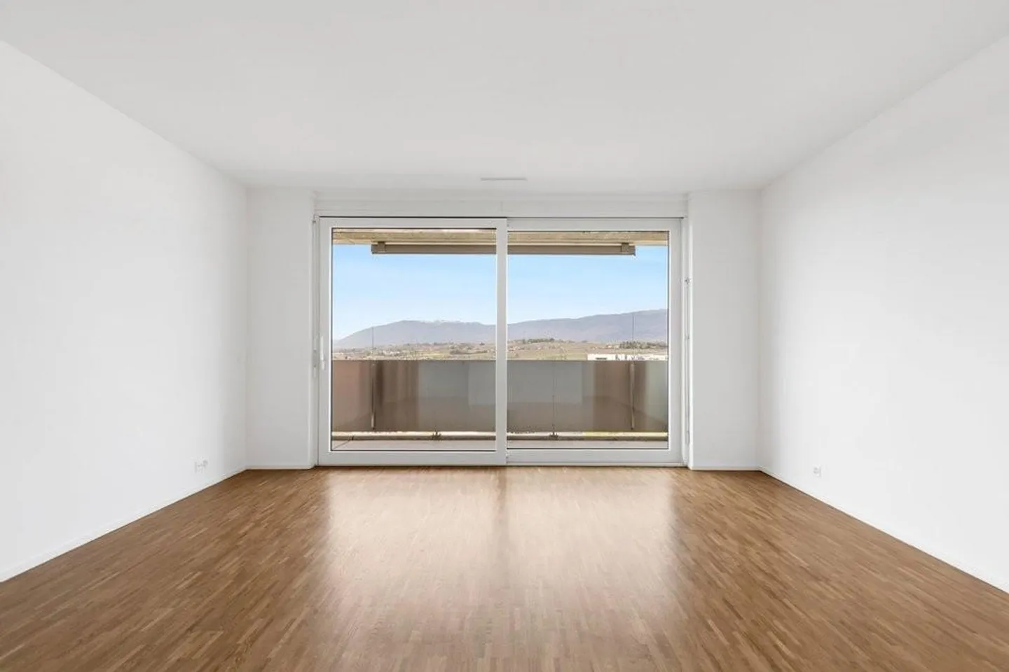 Appartement moderne dans l'écoquartier - Photo 4 sur 11