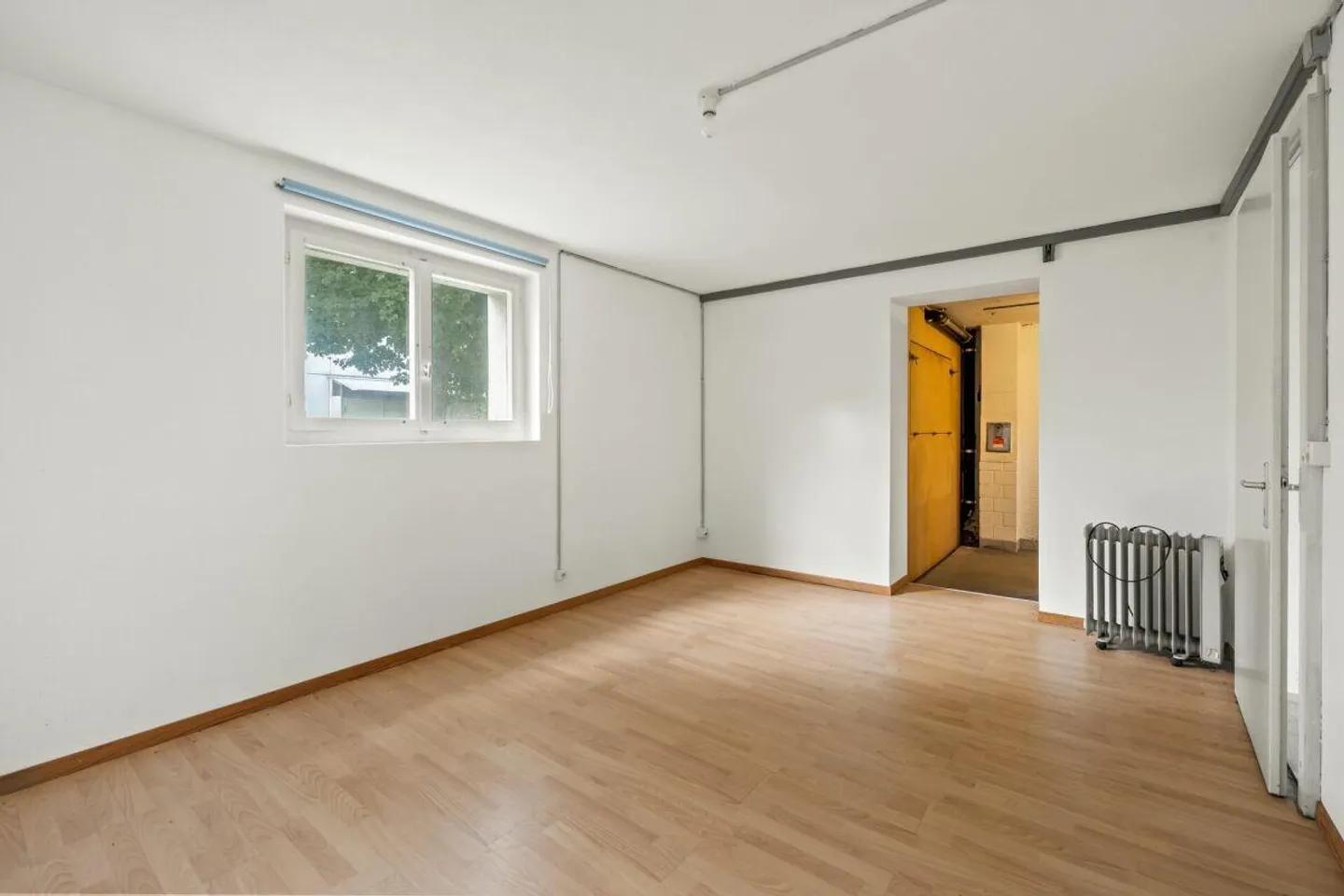 Charmantes Doppeleinfamilienhaus in Liestal - Foto 2 von 16