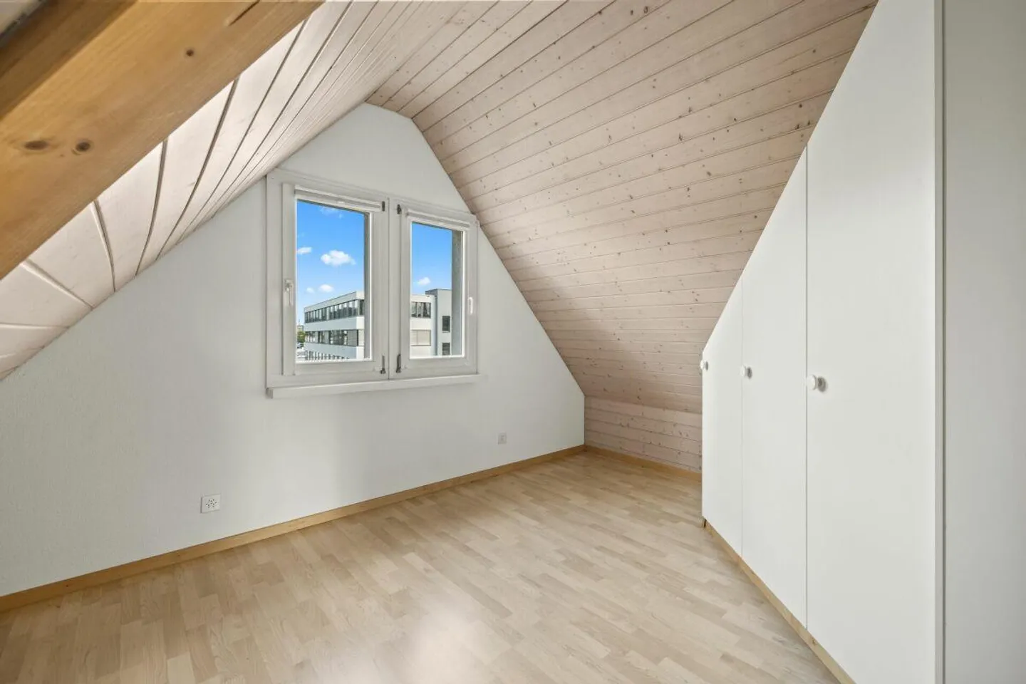 Charmantes Doppeleinfamilienhaus in Liestal - Foto 9 von 16