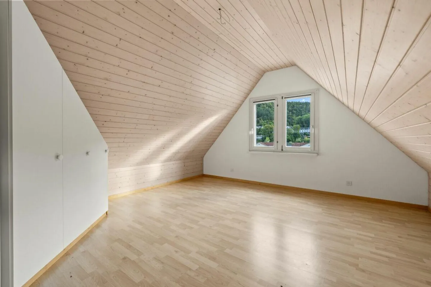 Charmantes Doppeleinfamilienhaus in Liestal - Foto 11 von 16