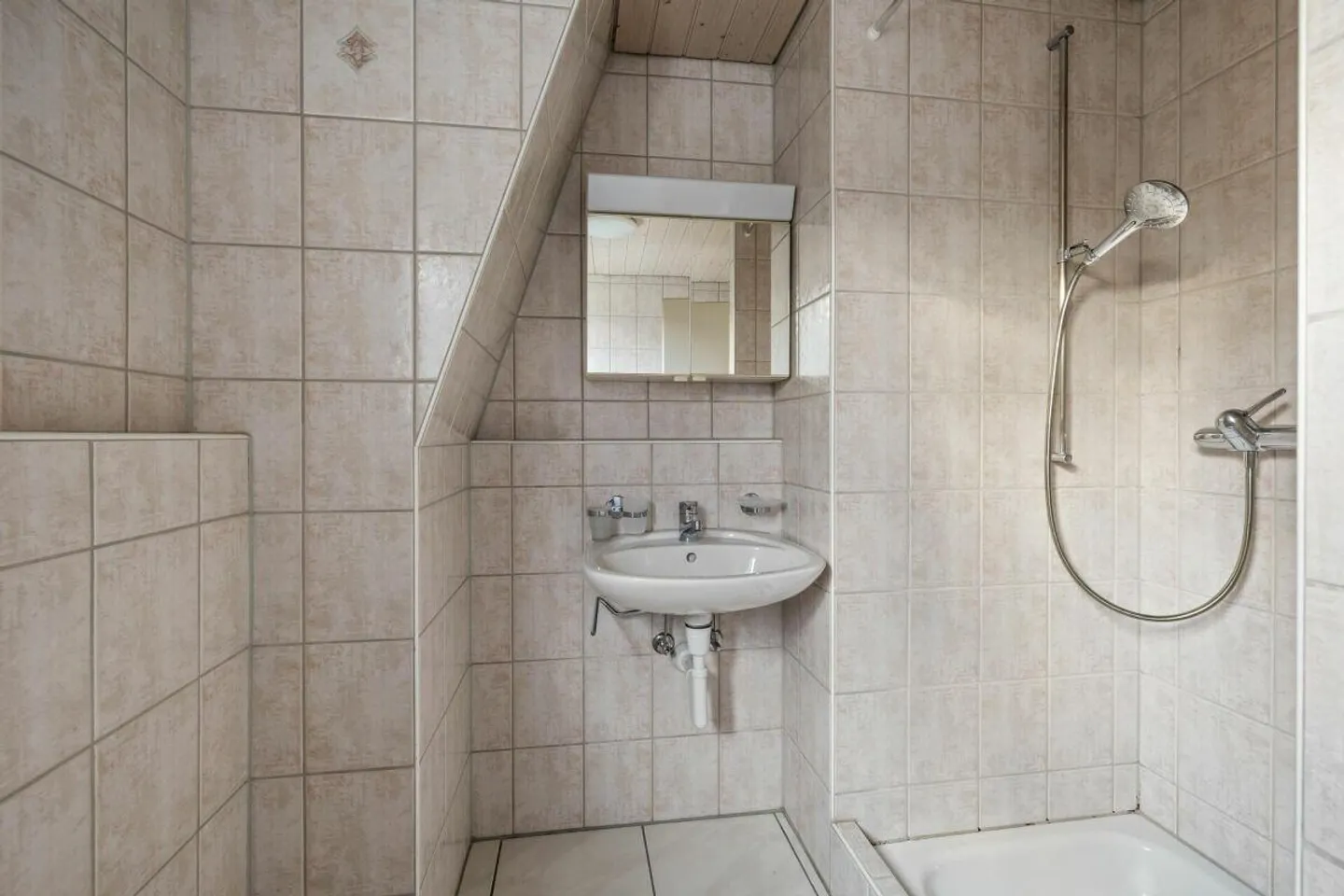 Charmantes Doppeleinfamilienhaus in Liestal - Foto 12 von 16