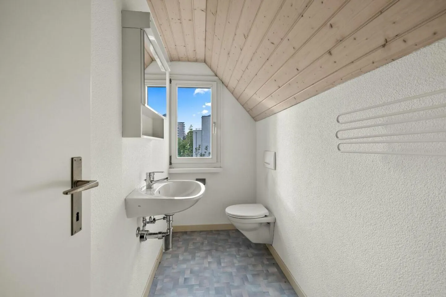 Charmantes Doppeleinfamilienhaus in Liestal - Foto 14 von 16