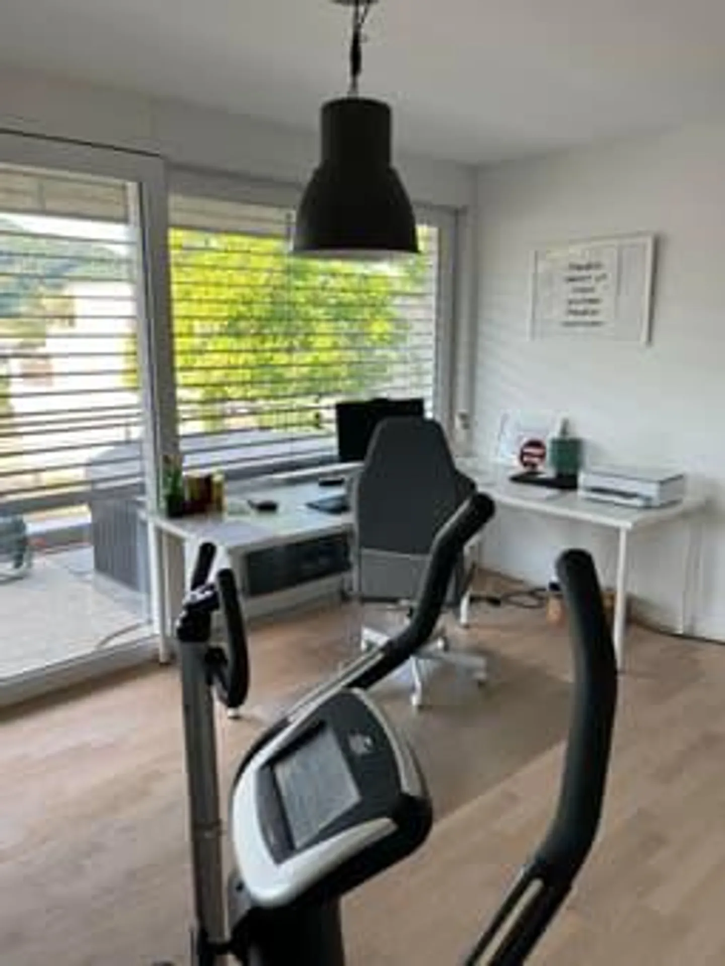 Modern 4.5-room terrace apartment in Sissach with panoramic view - Photo 21 of 25