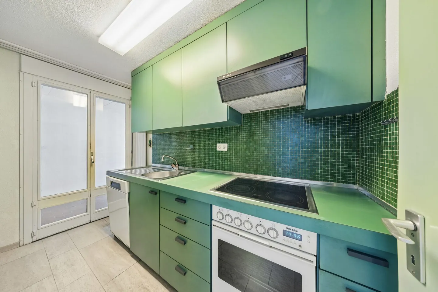 Spacious 3.5-room duplex apartment with renovation potential - Photo 6 of 13