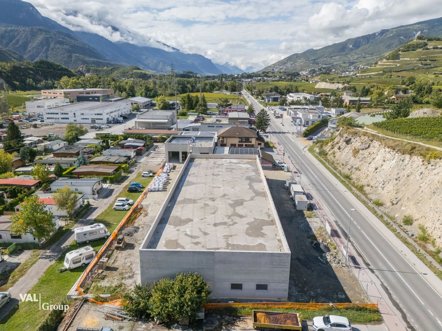Votre espace de stockage/commercial idéal à Salgesch - Flexible, moderne et polyvalent - Photo 3 sur 7