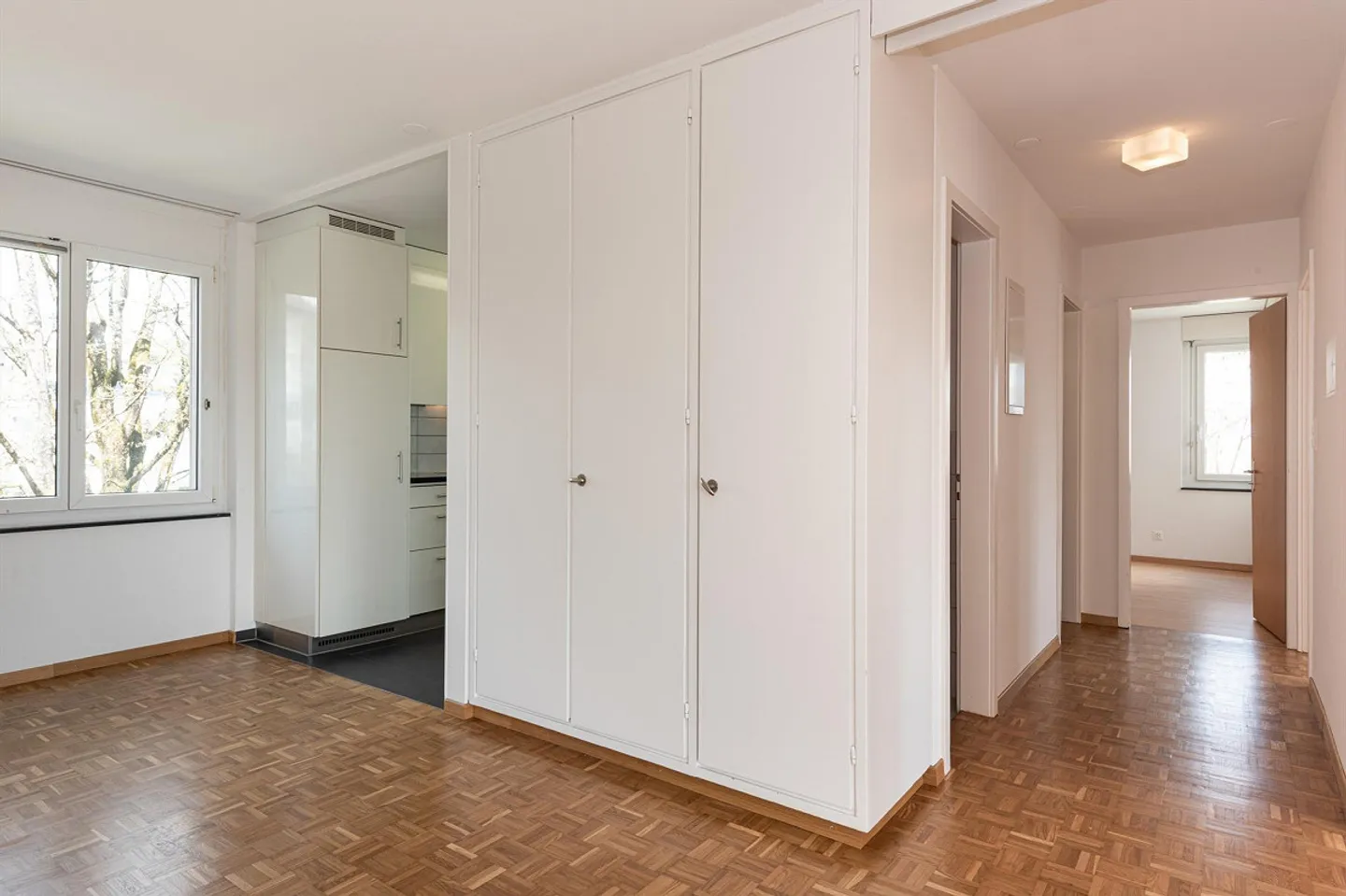 Appartamento 4.5 camere affascinante - Foto 3 di 7