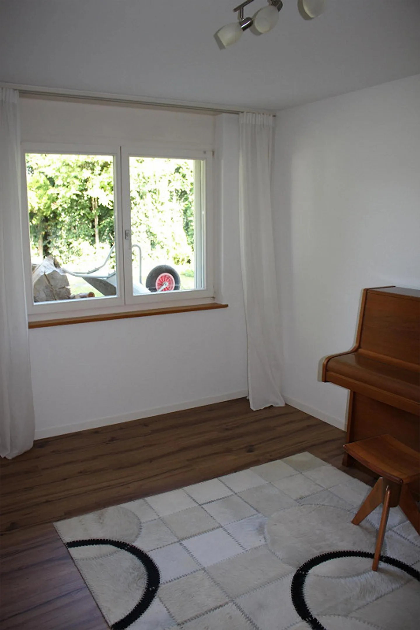 Charming Single-Family Home in Füllinsdorf - Photo 13 of 30