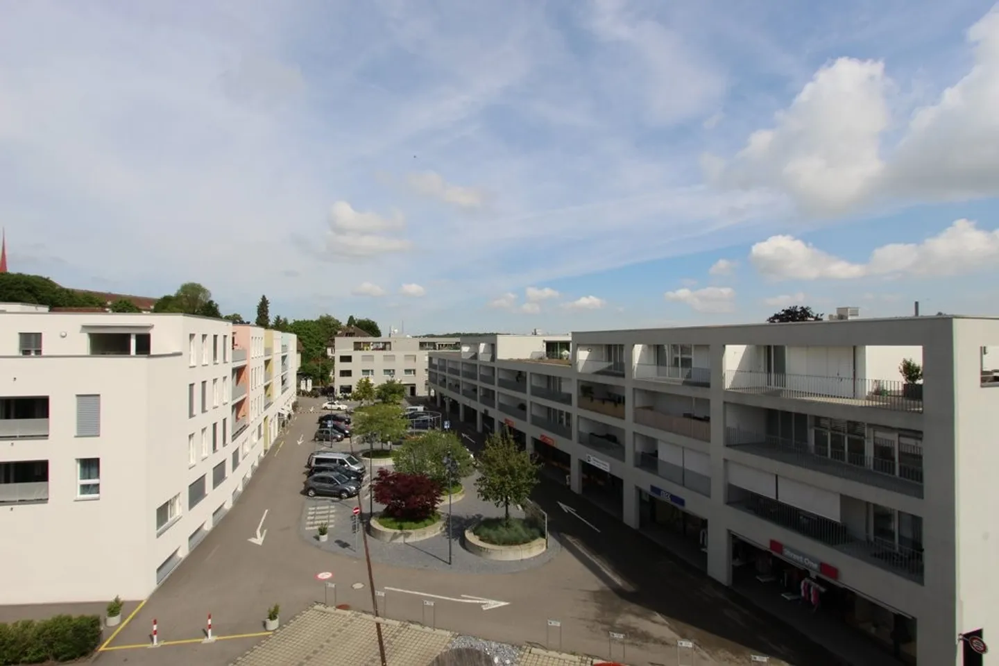 Attraktive Ladenfläche direkt am Bahnhof zu vermieten! - Foto 1 von 9
