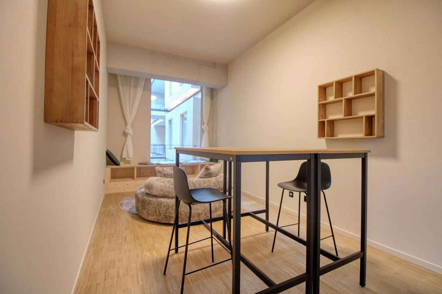 Coliving progettato per la concentrazione, la comunità e il comfort a Renens - Foto 22 di 29