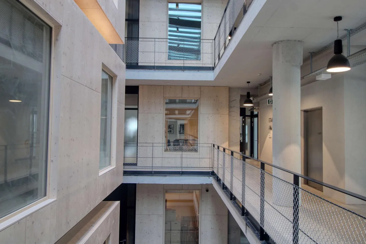 Coliving progettato per la concentrazione, la comunità e il comfort a Renens - Foto 26 di 29