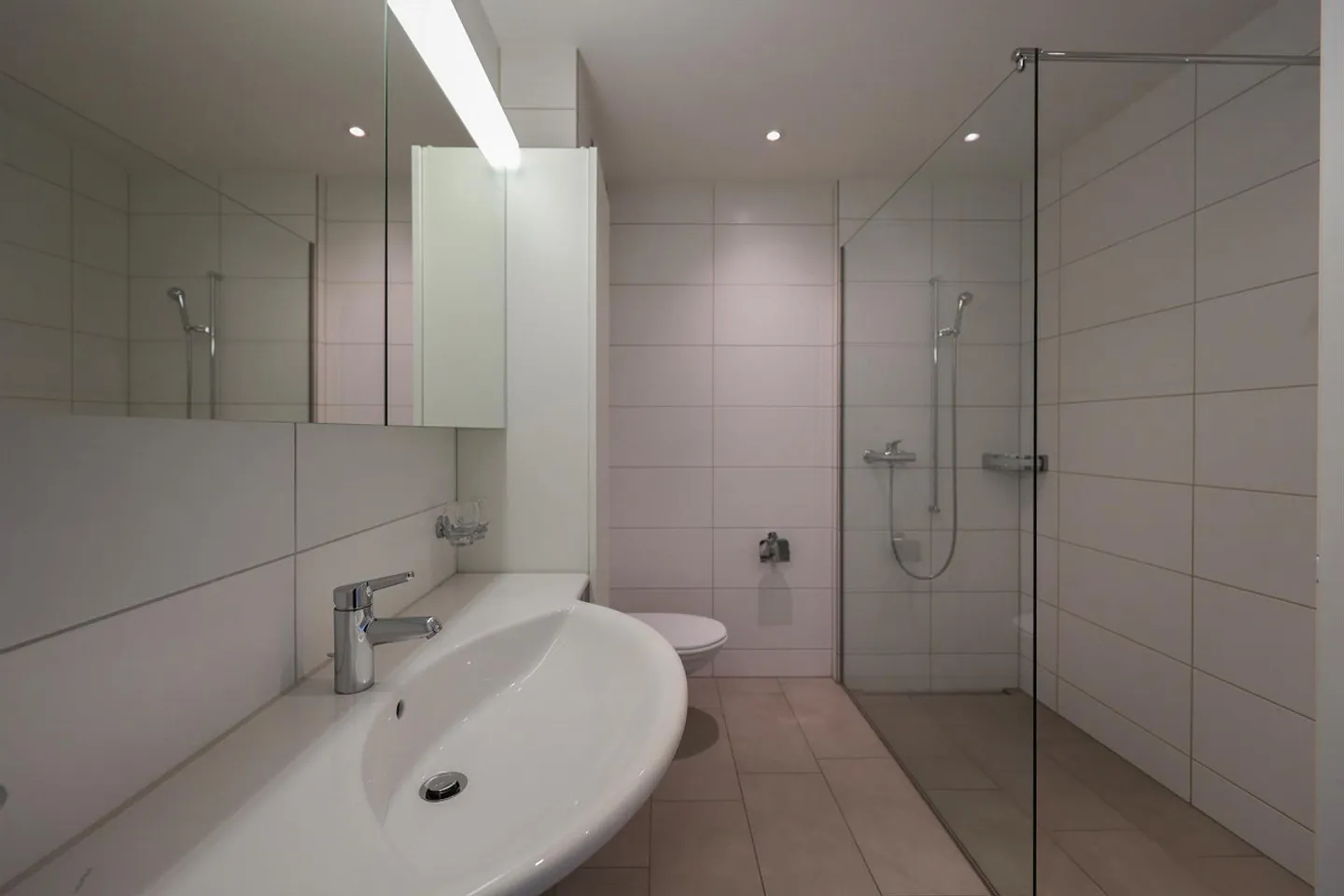 Appartement de 3,5 pièces au rez-de-chaussée attrayant avec un standard de développement moderne... - Photo 6 sur 8