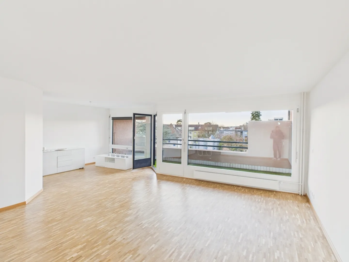 Élégant 4.5 pièces  appartement avec balcon à Nyon - Photo 1 sur 9