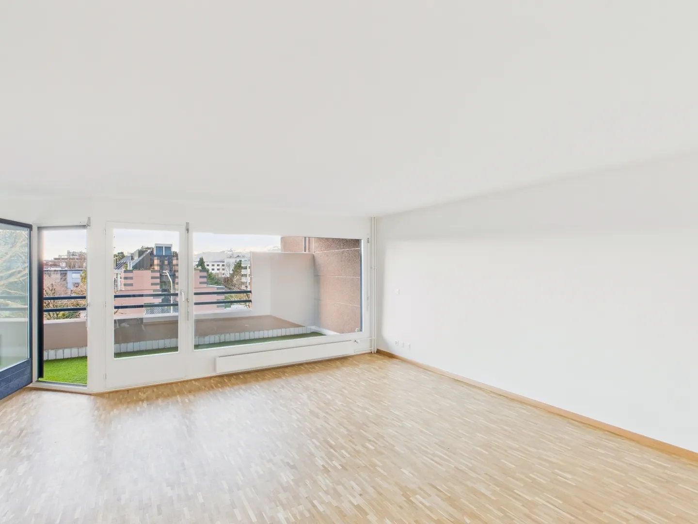 Élégant 4.5 pièces  appartement avec balcon à Nyon - Photo 2 sur 9