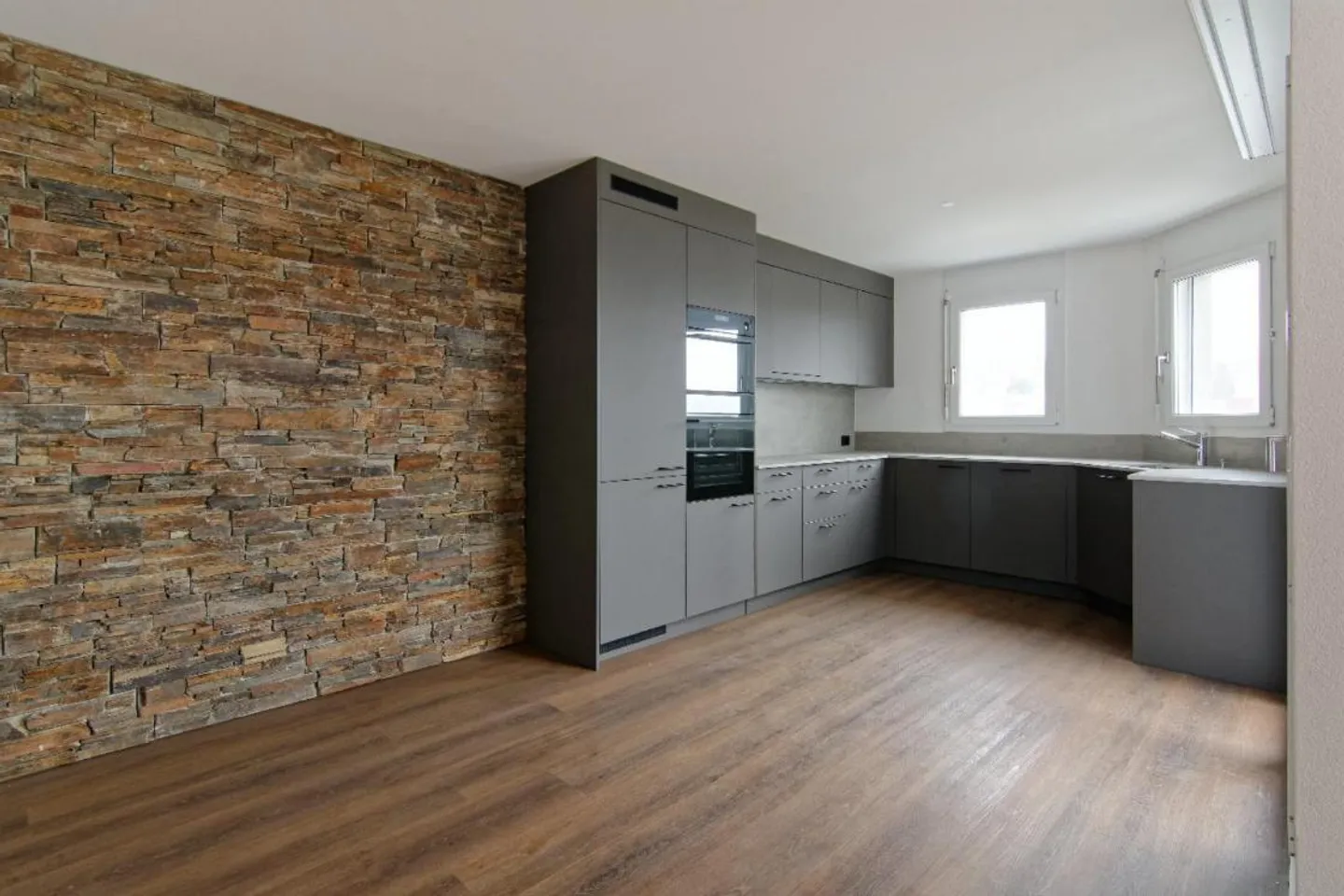 Appartamento attico di 4,5 stanze - Foto 1 di 13